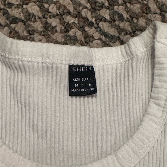 Crop Tank - Picture 4 of 4